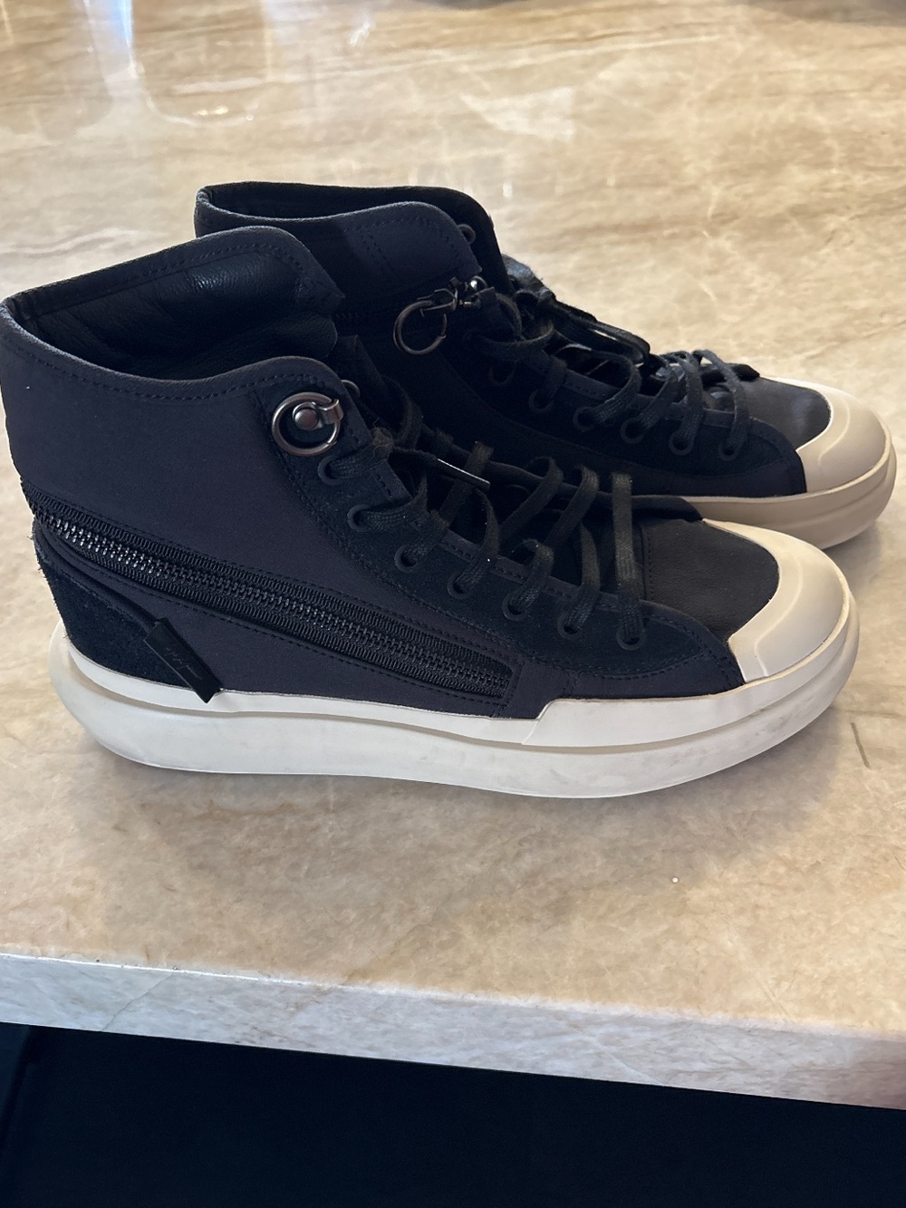 Adidas Y-3 Ajatu Court High sneakers